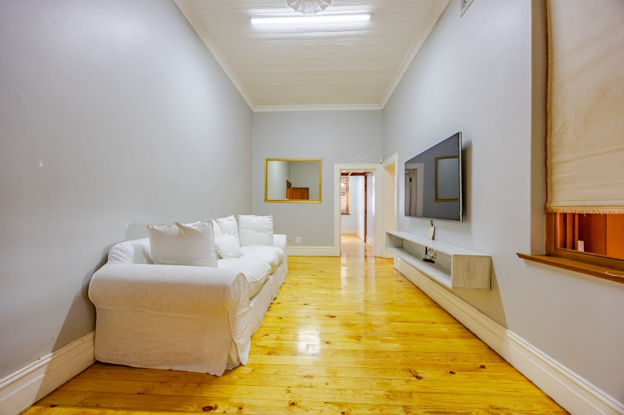 7 Bedroom Property for Sale in Wynberg Western Cape